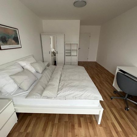 The Dante Prague - Family And Friends Apartments, Free Parking Kültér fotó